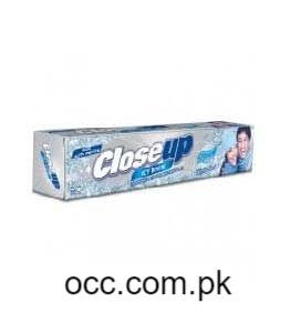 Close Up Gel Icy Whitening Toothpaste – 125 Grams