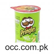 Pringles Potato Crisps Sour Cream and Onion 107g